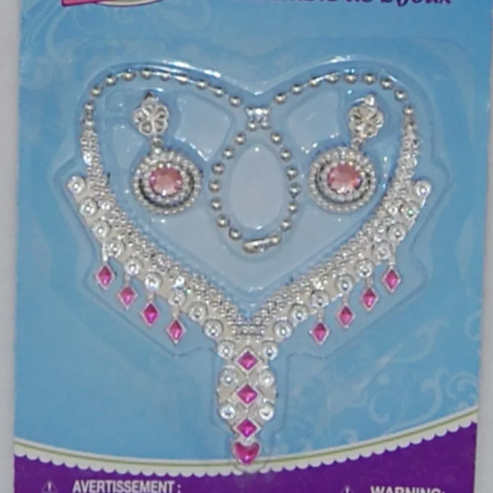 NWT Just Pretending Girls Jewelry Set, Age 4+